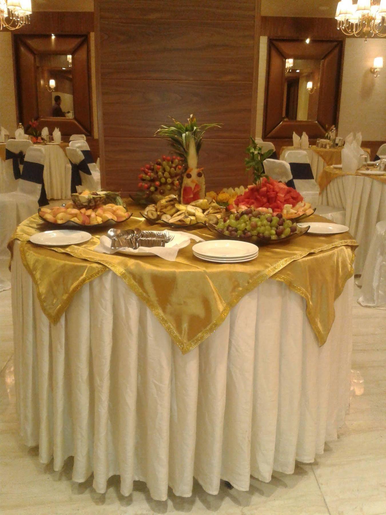 Hotel Pine Spring Wazir Bagh Srīnagar 외부 사진